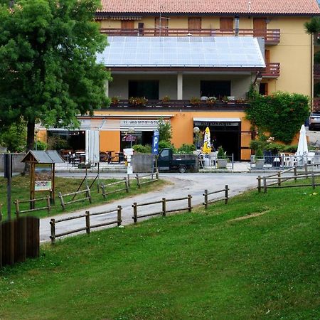 Il Mandriano Otel Carpegna Dış mekan fotoğraf
